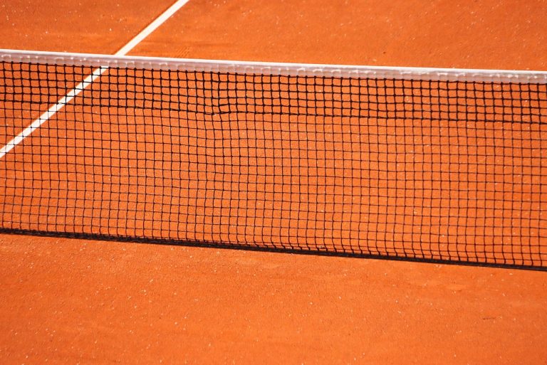 dimensiuni teren tenis